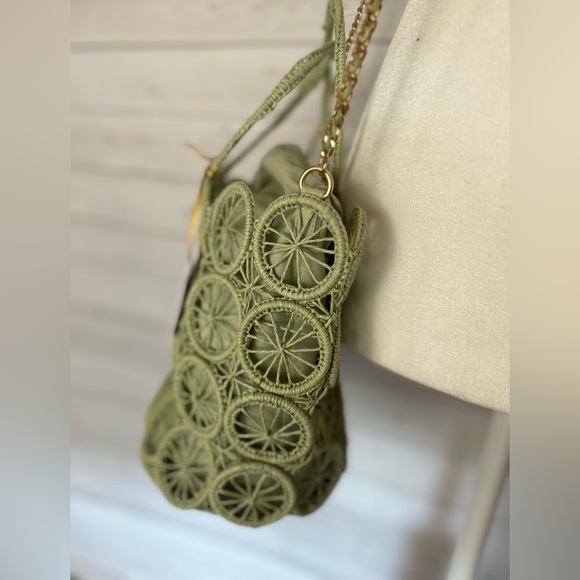Green Woven Purse - Picture 8 of 8